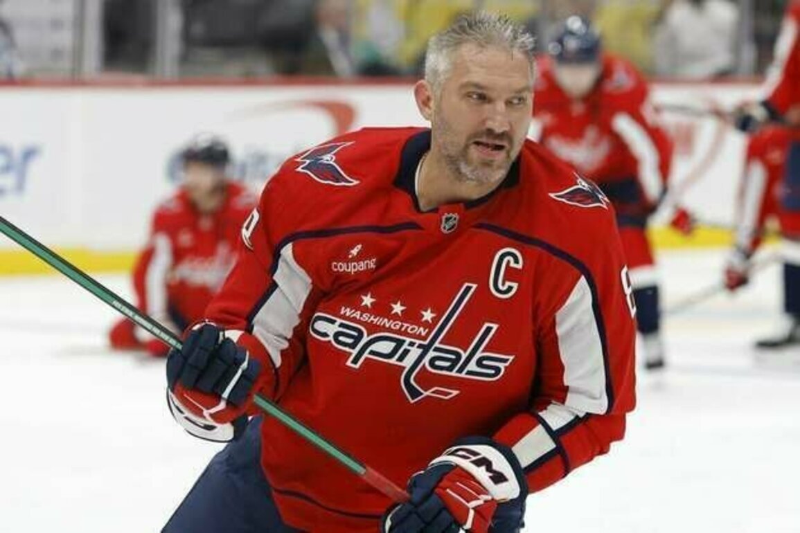 Islanders, Capitals look to rebound after losing season openers