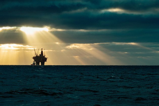 Environmentalists blast Norway over Arctic oil plan