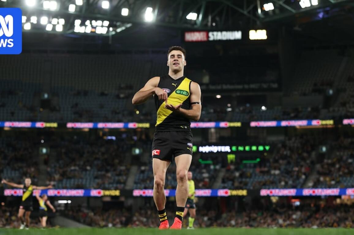 Tigers stun previously undefeated Suns in thriller finish at Marvel Stadium