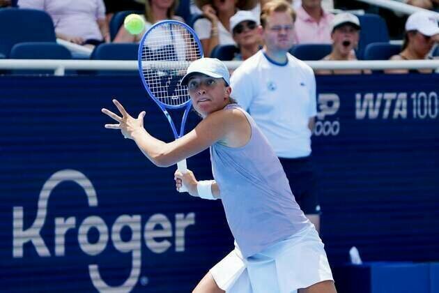 WTA roundup: Iga Swiatek tops Jasmine Paolini for Cincinnati title