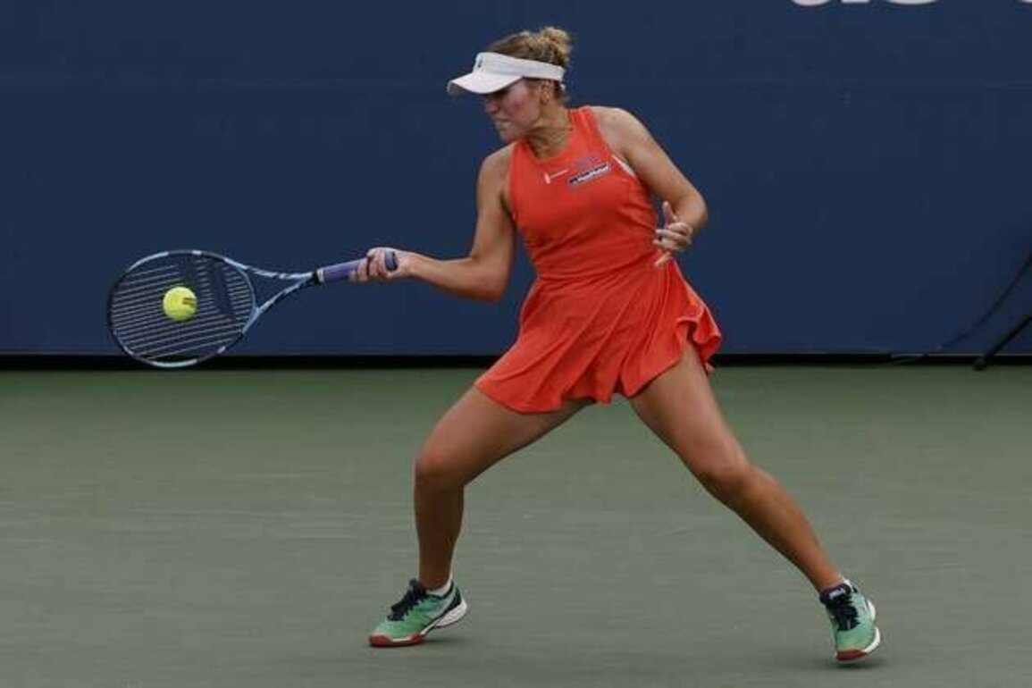 Sofia Kenin rallies to win first-round match at Korea Open