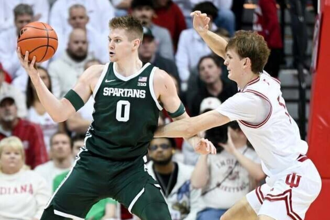 No. 13 Michigan State extends winning streak over sliding Indiana