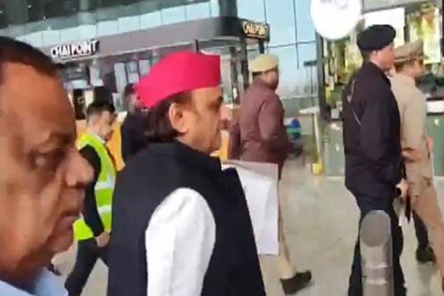 SP chief Akhilesh Yadav leaves from Lucknow residence ahead of Budget presentation