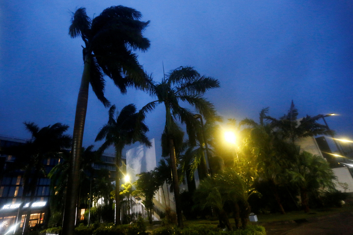 Catastrophic Category 5 Hurricane Melissa makes landfall in Jamaica