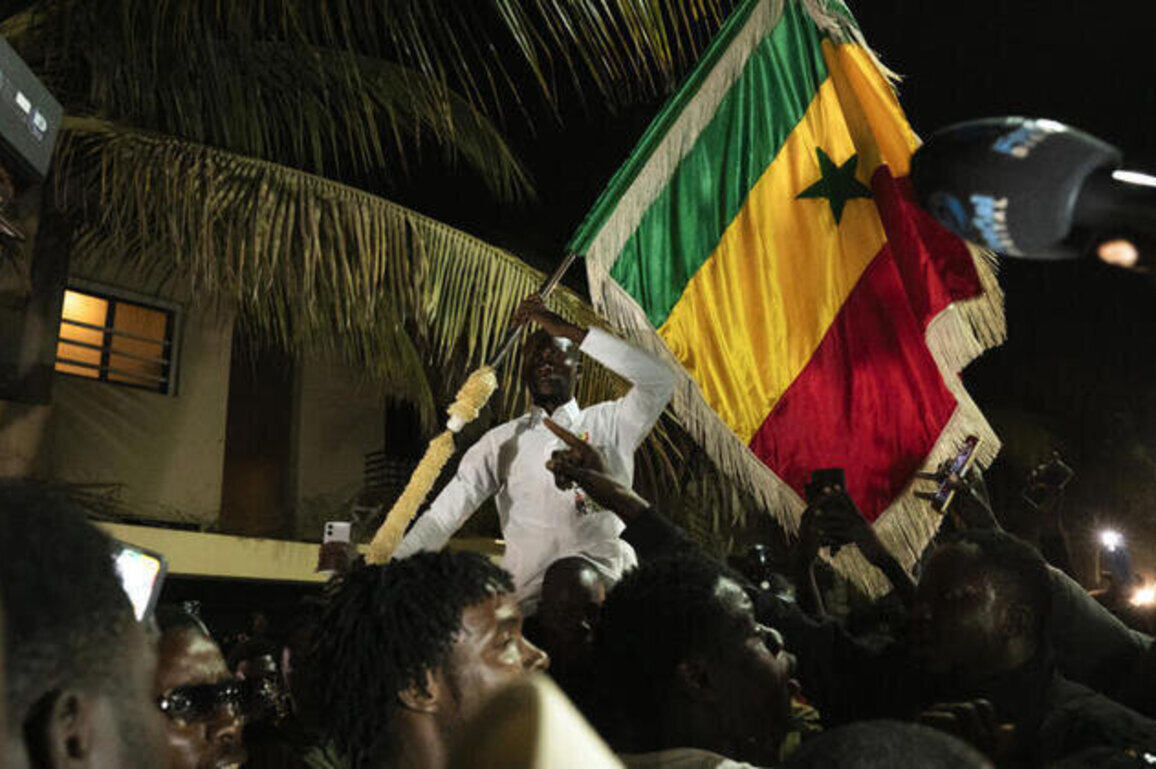 Senegal's president fires PM Sonko, dissolves government