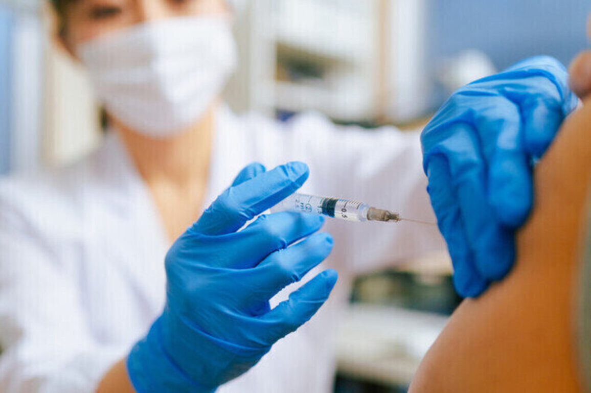Russians could get free personalized cancer vaccines