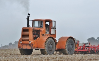 Classic Machinery: Wagner Tractors, the pivot steer pioneer