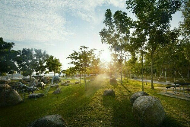 OUT OF THE CITY AND INTO SEREMBAN 2