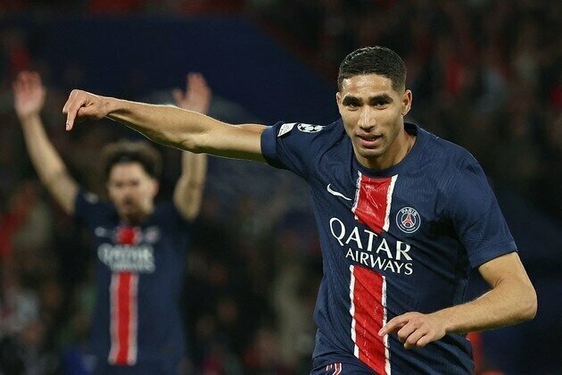 PSG ease past Arsenal into Champions League Final