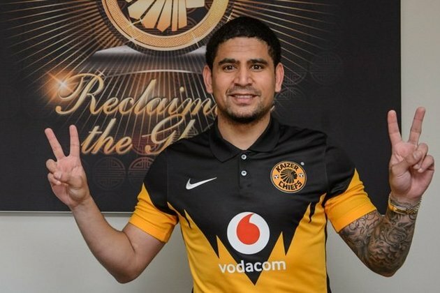 DONE DEAL! Kaizer Chiefs confirm Keagan Dolly, Cole Alexander signing