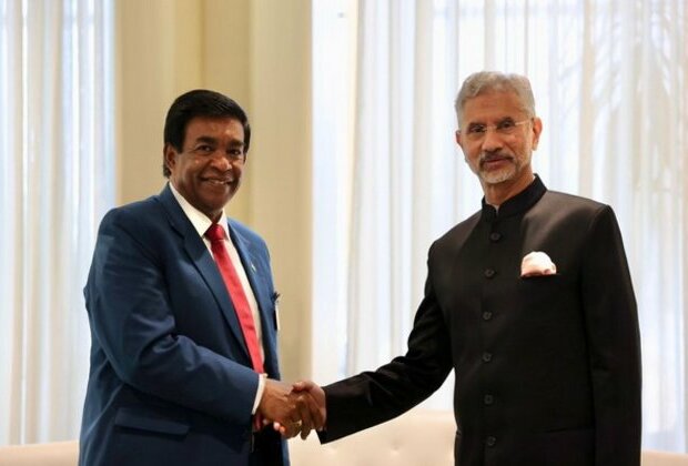 Jaishankar meets Mauritius President Roopun at UNGA