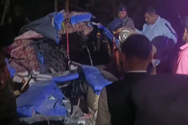 Four dead, 11 injured after bus hits two vehicles in Bihar's Bhagalpur