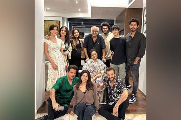 'Kapoors assemble' to celebrate Sanjay, Maheep's son Jahaan Kapoor's 18th birthday, see pics
