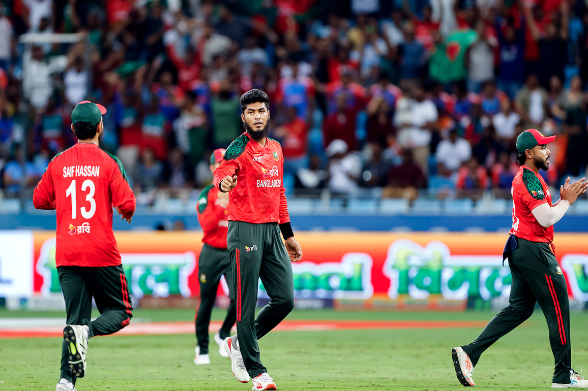 Asia Cup: Bangladesh win toss, elect to field first against Pakistan in virtual semifinal clash
