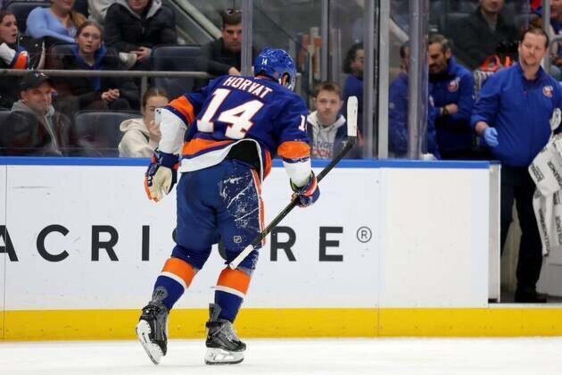 Islanders F Bo Horvat, a Canada Olympian, avoids serious injury