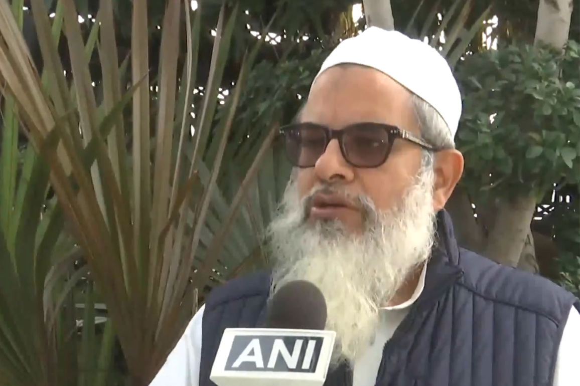 Jamiat President Mehmood Madani condemns mob lynching of Hindu youth in Bangladesh, says extremism should be countered