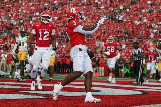 Athan Kaliakmanis helps Rutgers stomp Norfolk State