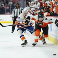 Slow-starting Flyers meet Islanders' struggling power play