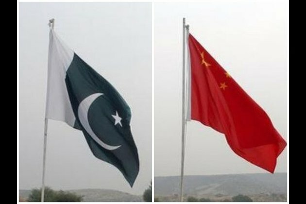 Debt-ridden Pakistan seeks $2 billion commercial loans from China