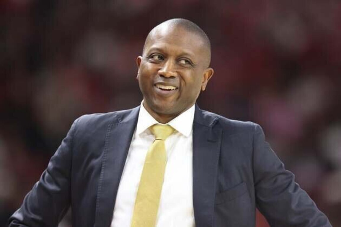 T.O. Barrett scores 28 as Missouri upends No. 22 Tennessee