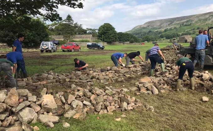 Walling and hedgelaying training on offer