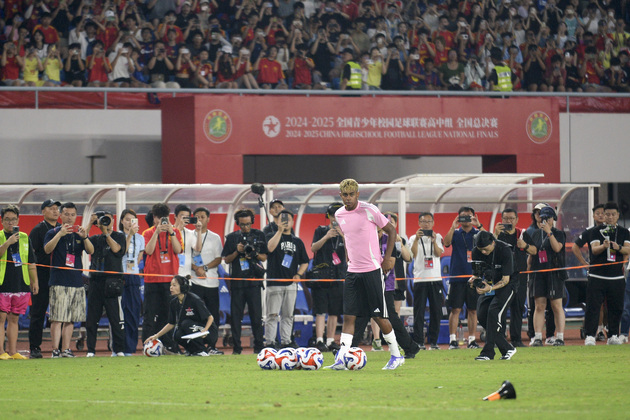 (SP)CHINA-SHANGHAI-FOOTBALL-HIGHSCHOOL LEAGUE NATIONAL FINAL-YAMAL(CN)