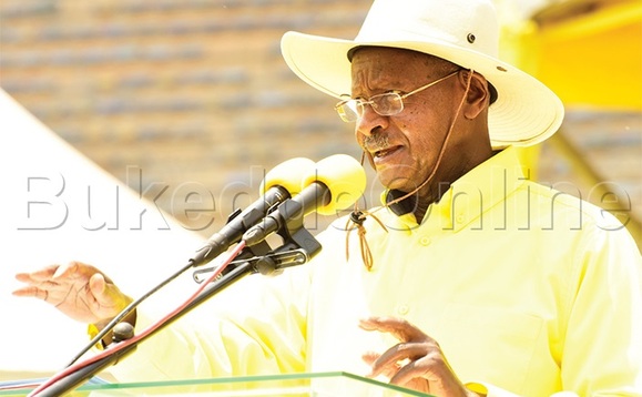 Pulezidenti Museveni ng’ayogera. Pulezidenti Museveni ng’ayogera.