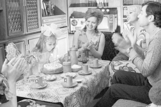 How Soviet people celebrated their birthdays