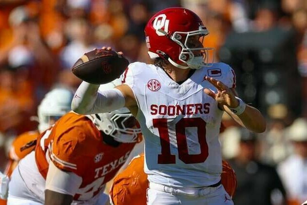 Texas hands No. 6 Oklahoma first loss in Red River Rivalry