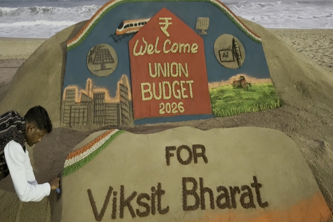 Odisha: Sudarsan Pattnaik welcomes Union Budget 2026 with sand art on Puri beach