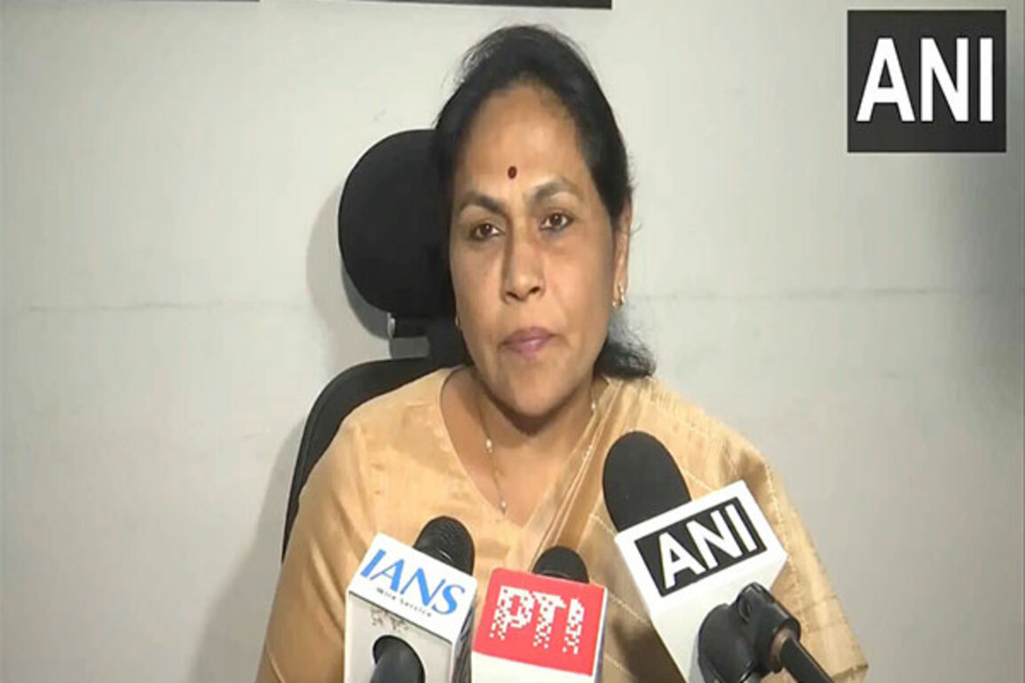"Zameer Khan should resign": Union Minister Shobha Karandlaje amid allegations of corruption in Karnataka housing allotment