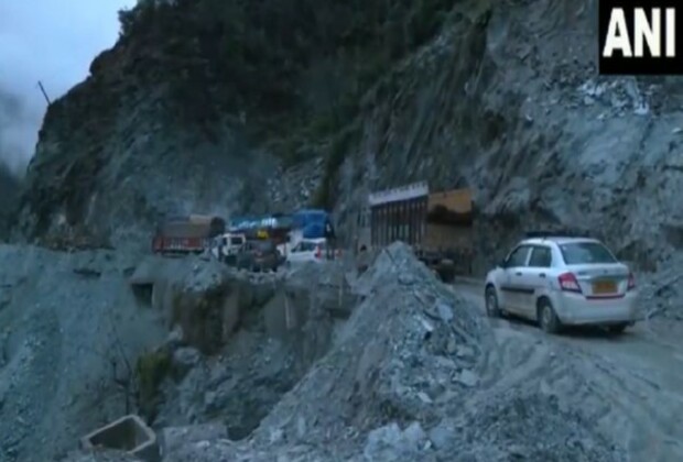 Uttarakhand: Rishikesh-Badrinath highway blocked due to landslide, CM Dhami monitoring situation