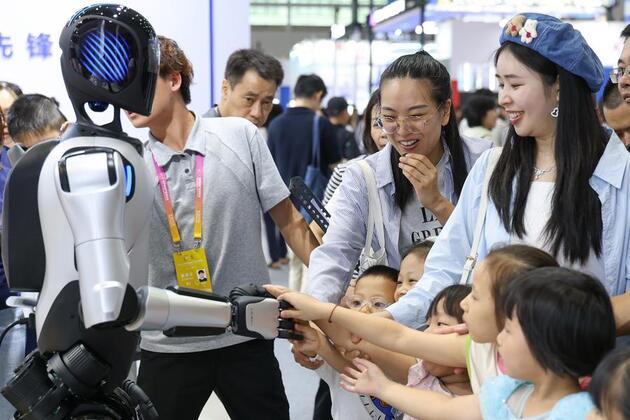 "AI Plus" becomes China's new magnet for global capital