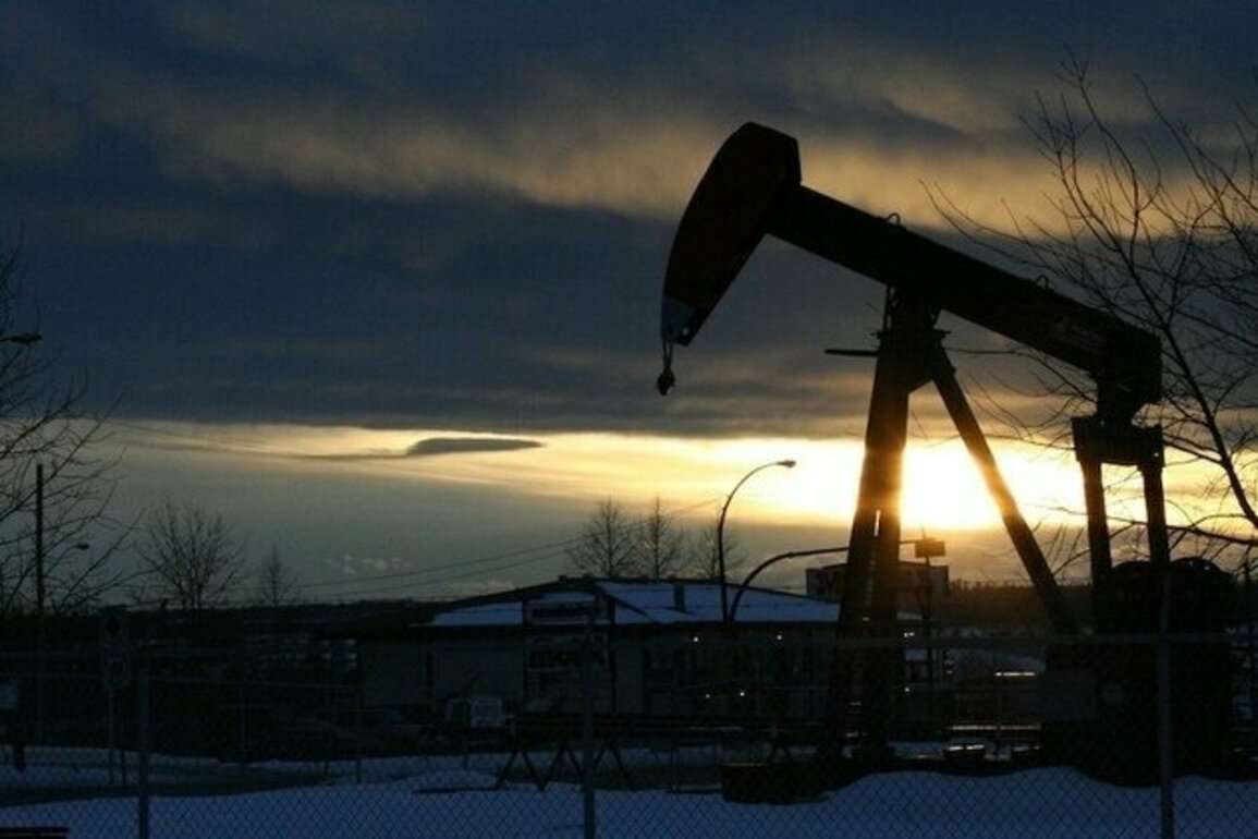 Alberta Follows Familiar Playbook to Help Fossils Sidestep Well Cleanup Obligations