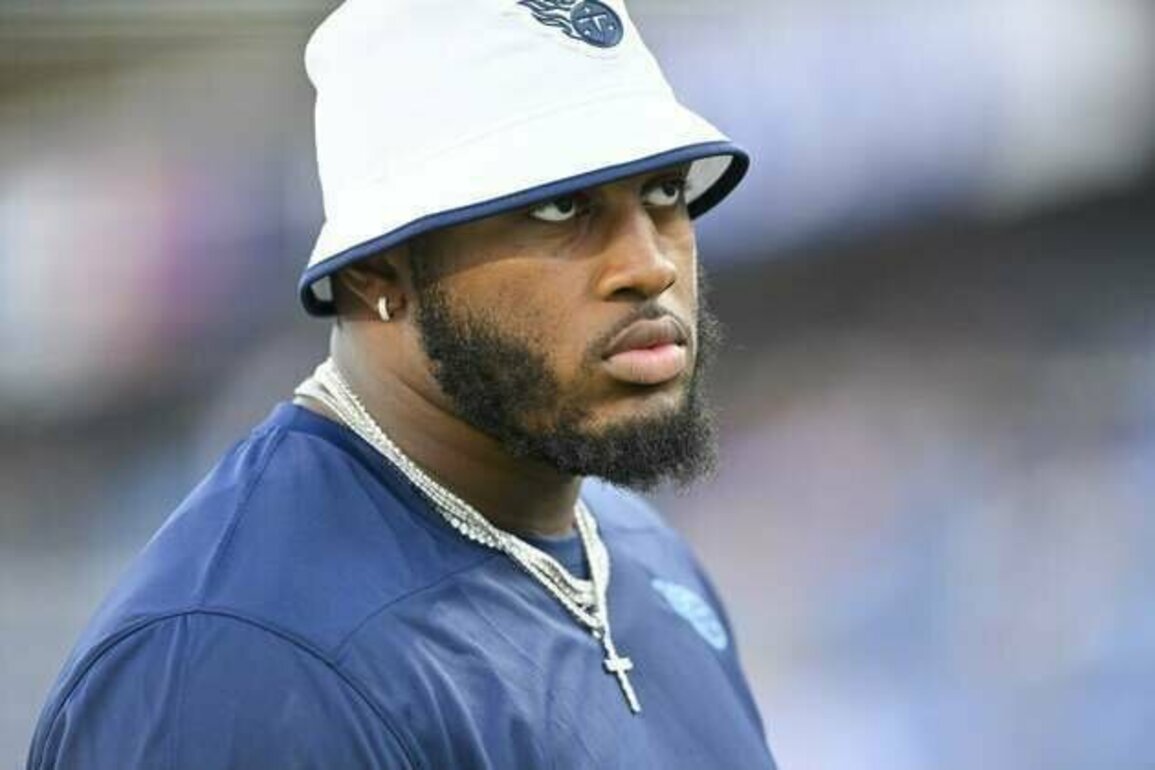 Titans right tackle JC Latham (hip) indicates he'll sit out vs. Rams