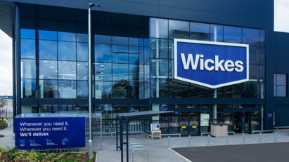 Wickes launches its first installations apprenticeship scheme