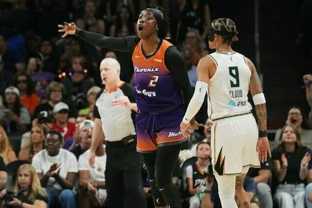 Kahleah Copper, Mercury pull away from Liberty