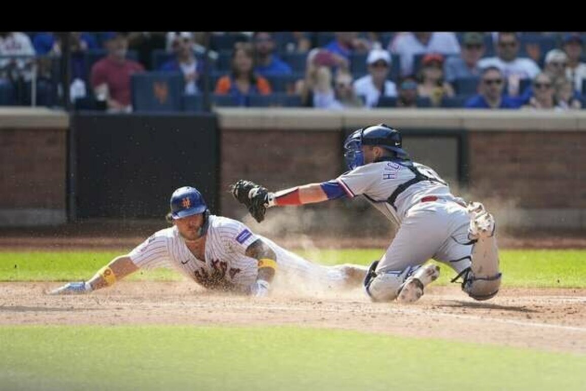 Pete Alonso's walk-off HR ends Mets' and Rangers' lengthy streaks