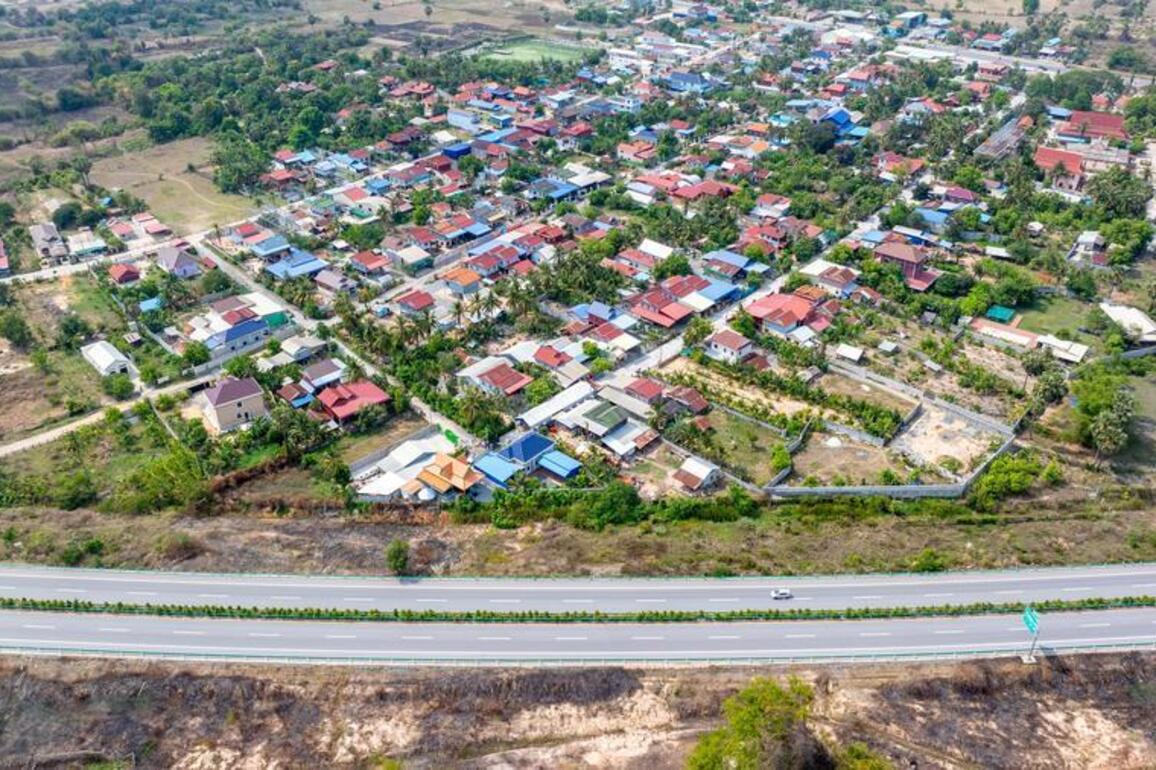 BRI, RCEP offer tremendous opportunities for Cambodia's development: expert