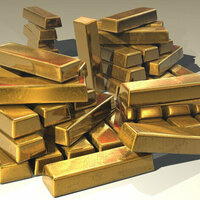 Gold Breaks $3,000 Barrier Amid Global Uncertainty and Trade Tensions