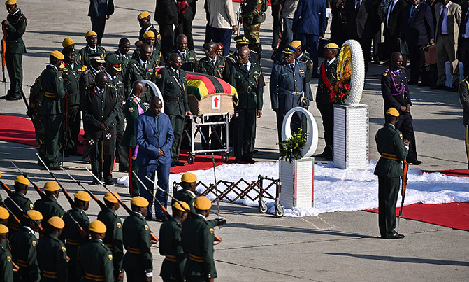 Mugabe's body arrives home for burial Mugabe's body arrives home for burial