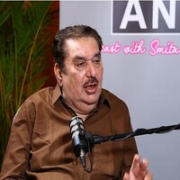 "Pushed through crowd just to see him": Raza Murad recalls childhood memory of Raj Kapoor, later working in his films