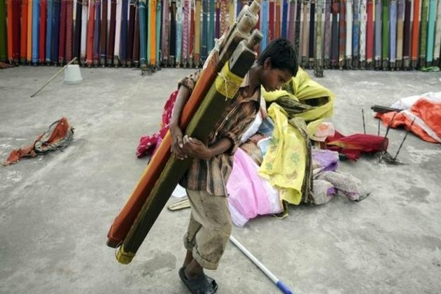3.3 million Pakistani children threatened by child labour