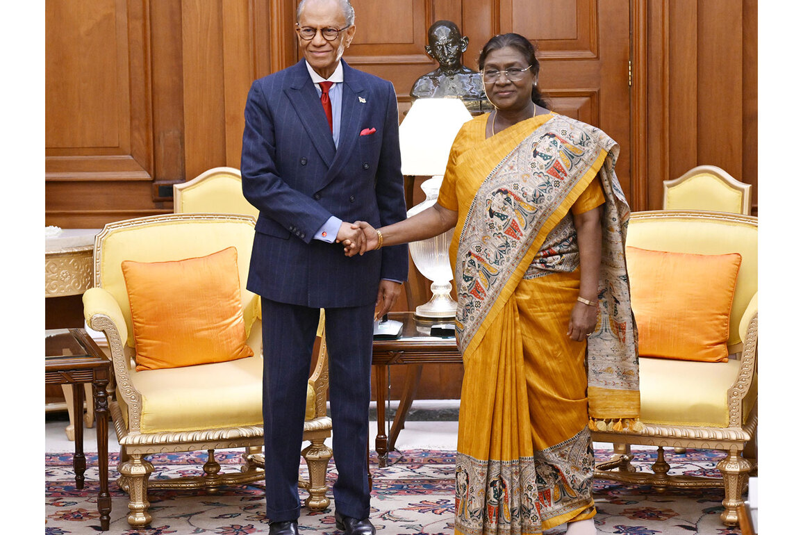 President Murmu meets Mauritius PM Ramgoolam, expresses confidence in further strengthening bilateral ties