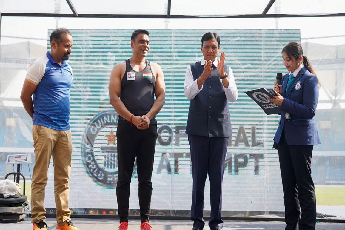 Fit India Ambassador, Push Up Man of India Rohtash Chaudhary sets new Guinness World Record