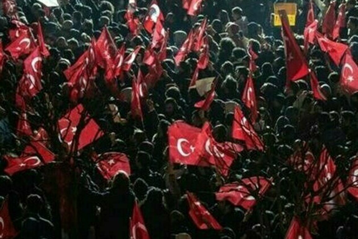 Thousands Protest Istanbul Mayors Arrest