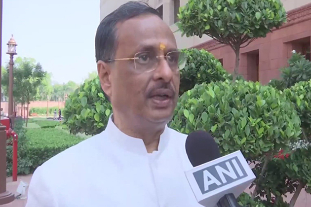BJP MP Dinesh Sharma accuses opposition of 'reviving Aurangzeb's ideology'