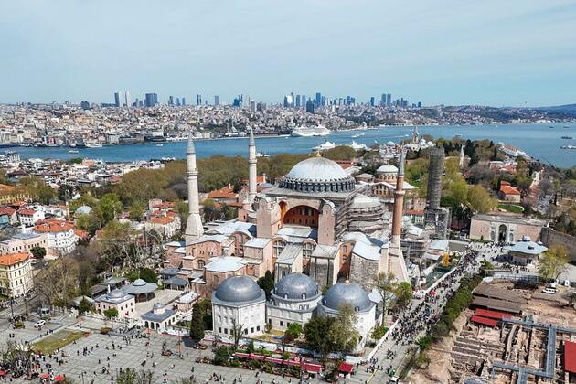 Trkiye eyes sustainable tourism as visitor numbers soar