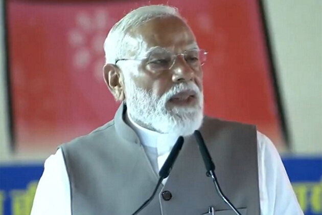 'Nari shakti' is the strongest pillar of Viksit Bharat: PM Modi in Varanasi