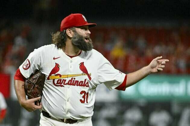 Veteran RHP Lance Lynn announces retirement